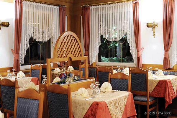 Hotel Cima Dodici Виго-ди-Фасса Экстерьер фото